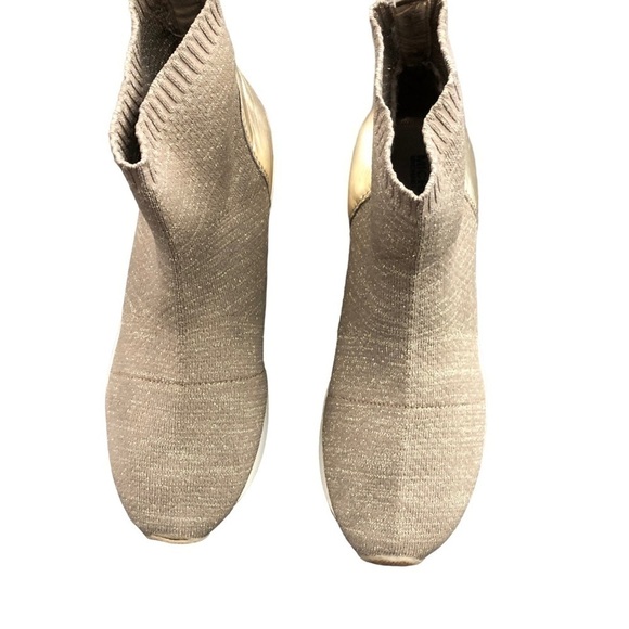 Michael Kors Skyler Boots wedge sneaker pull on size 6 - Picture 2 of 10